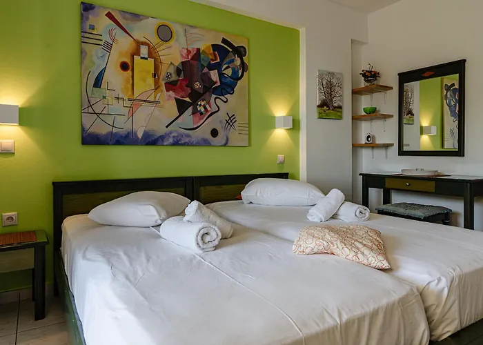 Mandy Seafront Apartmán *