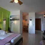 Mandy Seafront Apartment