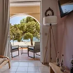 Mandy Seafront Apartment Zakynthos