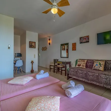 Mandy Seafront Daire Zakintos