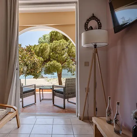 Mandy Seafront Daire Zakintos