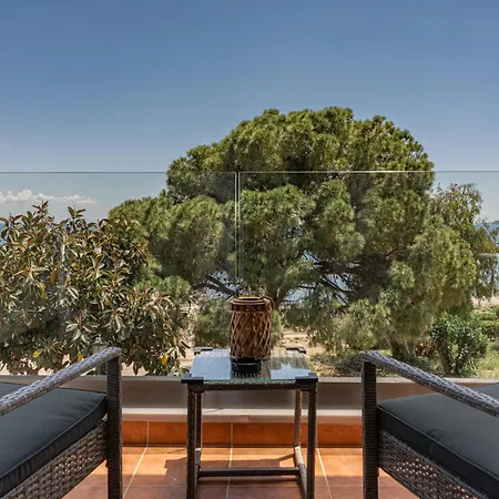 Mandy Seafront Daire *